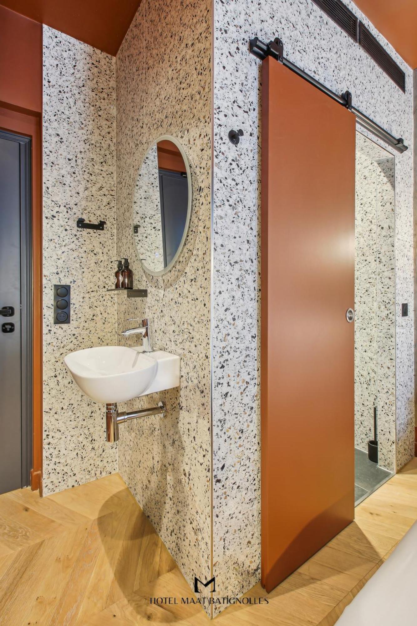 Hotel Maat Batignolles Paris Ngoại thất bức ảnh